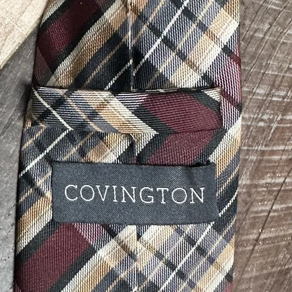 Necktie - Picture 2 of 2